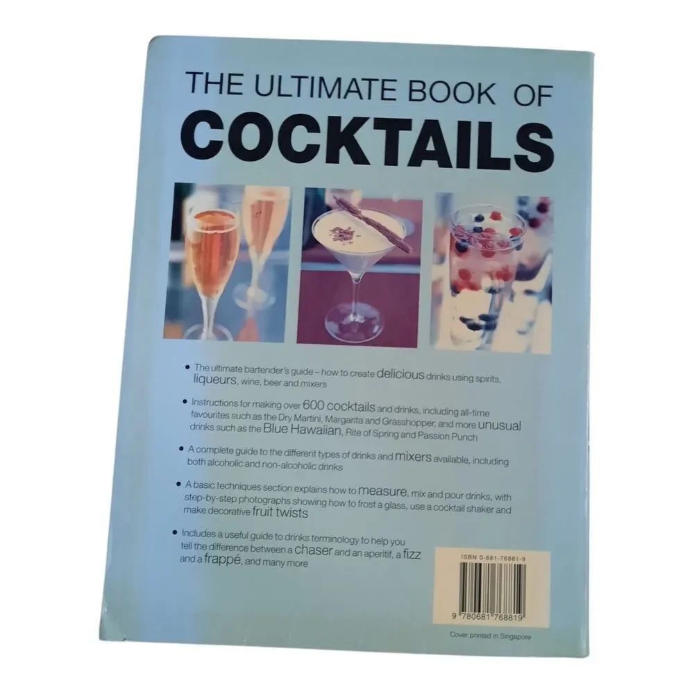 The Ultimate Book of Cocktails by Stuart Walton